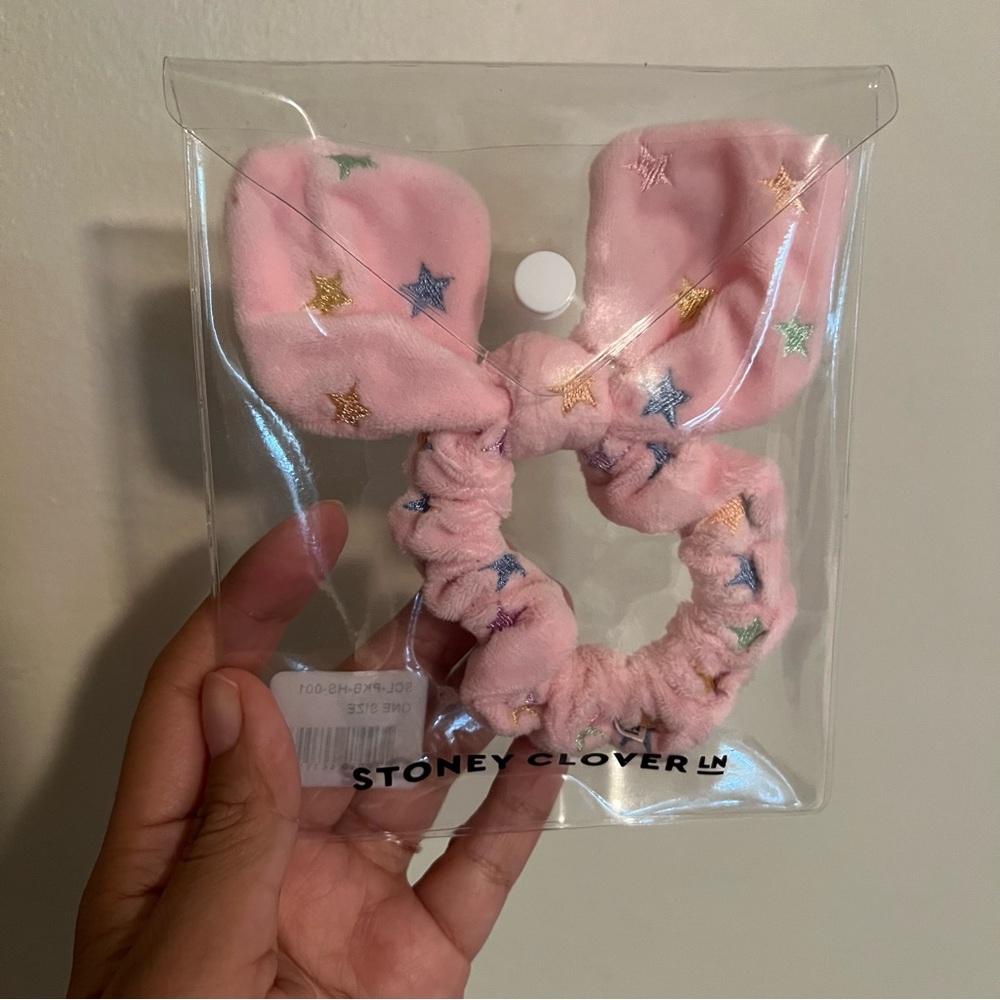 Stoney Clover Park & Beach Scrunchie